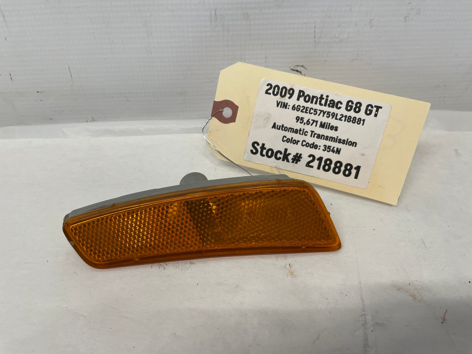 2009 Pontiac G8 GT LH Driver Side Marker Light OEM - Day's Parts Yard