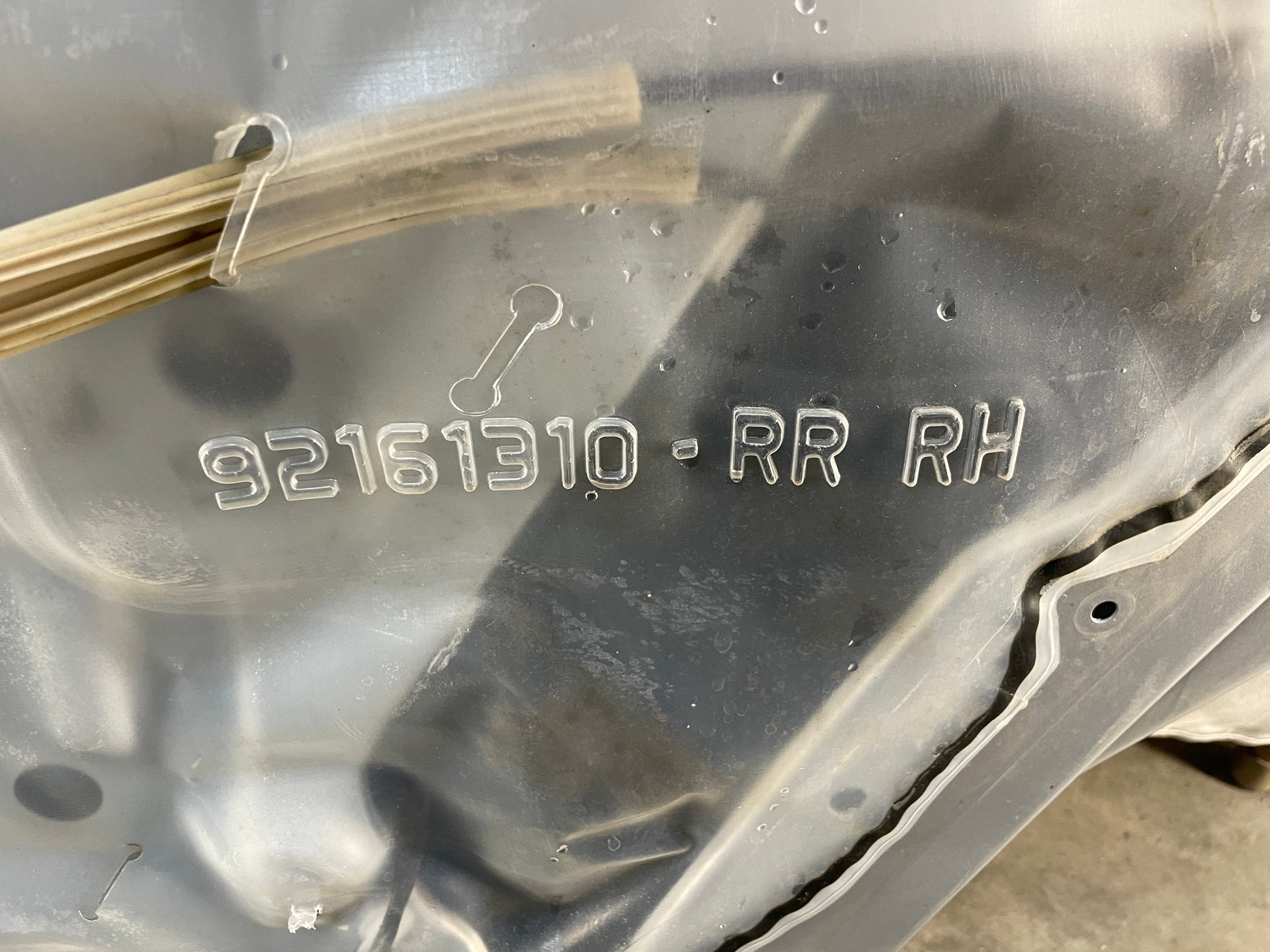 2009 Pontiac G8 RH Passenger Rear Exterior Door Silver OEM - Day's Parts Yard