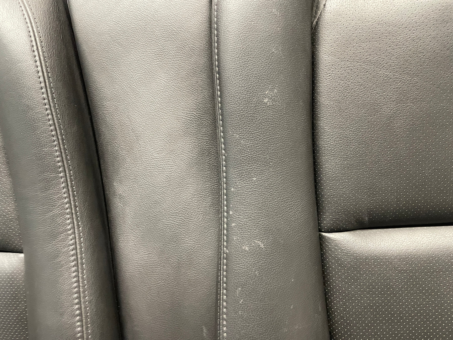 2006 Pontiac GTO Seats Front and Rear Black Leather OEM