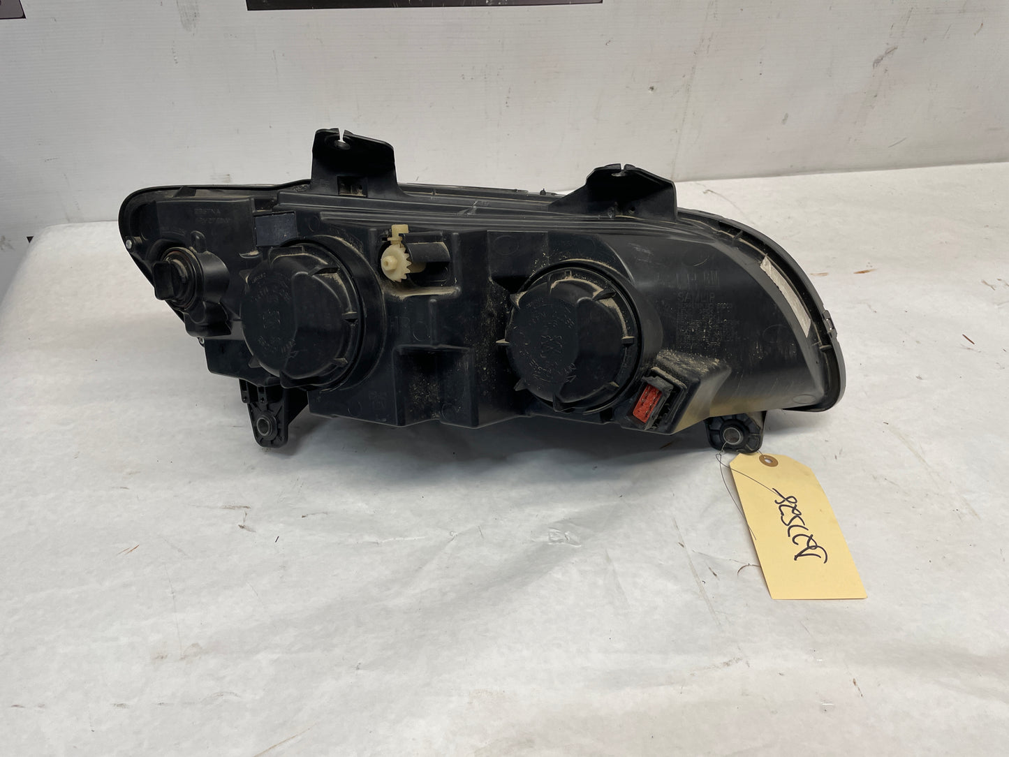 2009 Pontiac G8 LH Driver Head Light Headlight Lamp OEM - Day's Parts Yard