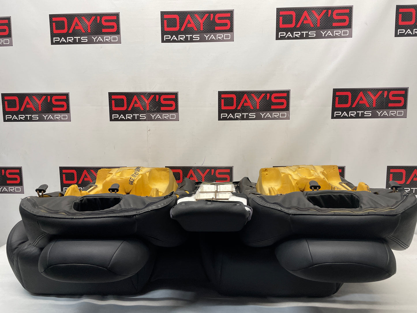 2006 Pontiac GTO Seats Front and Rear Black Leather OEM