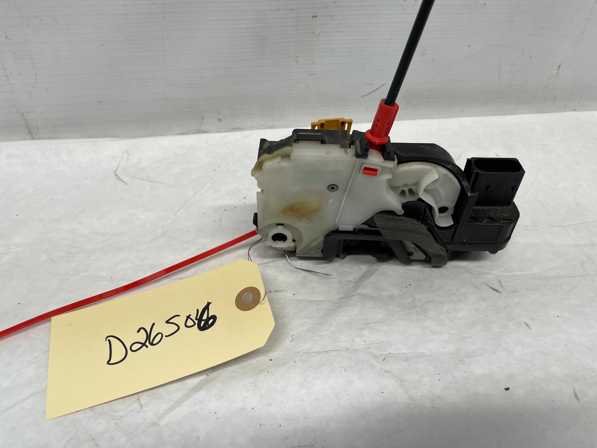2014 Chevy SS Sedan RH Passenger Rear Door Lock Actuator OEM - Day's Parts Yard