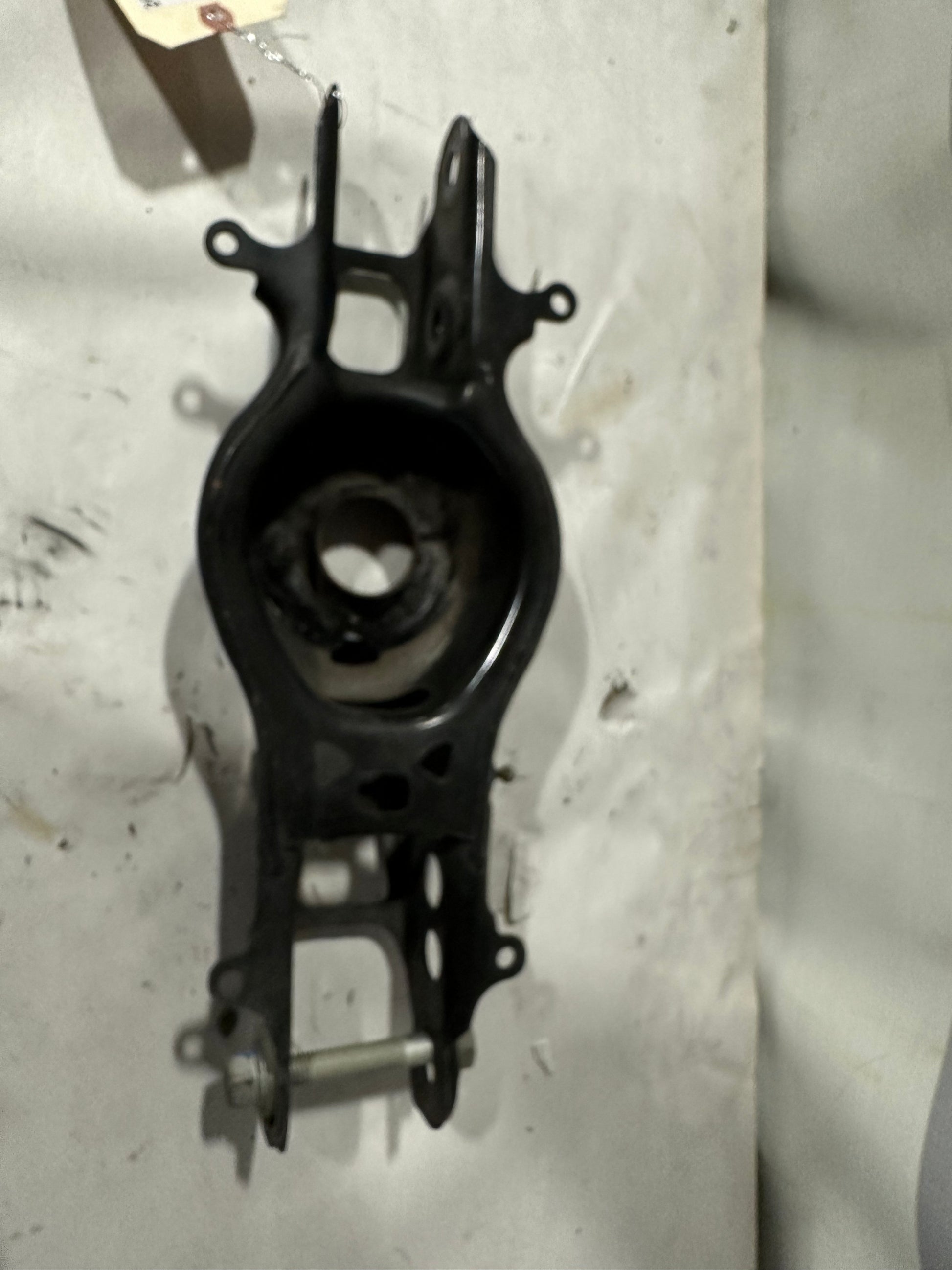 2016 Cadillac CTS-V Rear LH Driver Lower Control Arm OEM - Day's Parts Yard