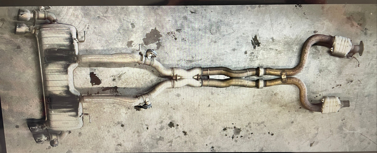 2018 Chevy Camaro SS Factory OEM Exhaust Muffler Pipe Assembly