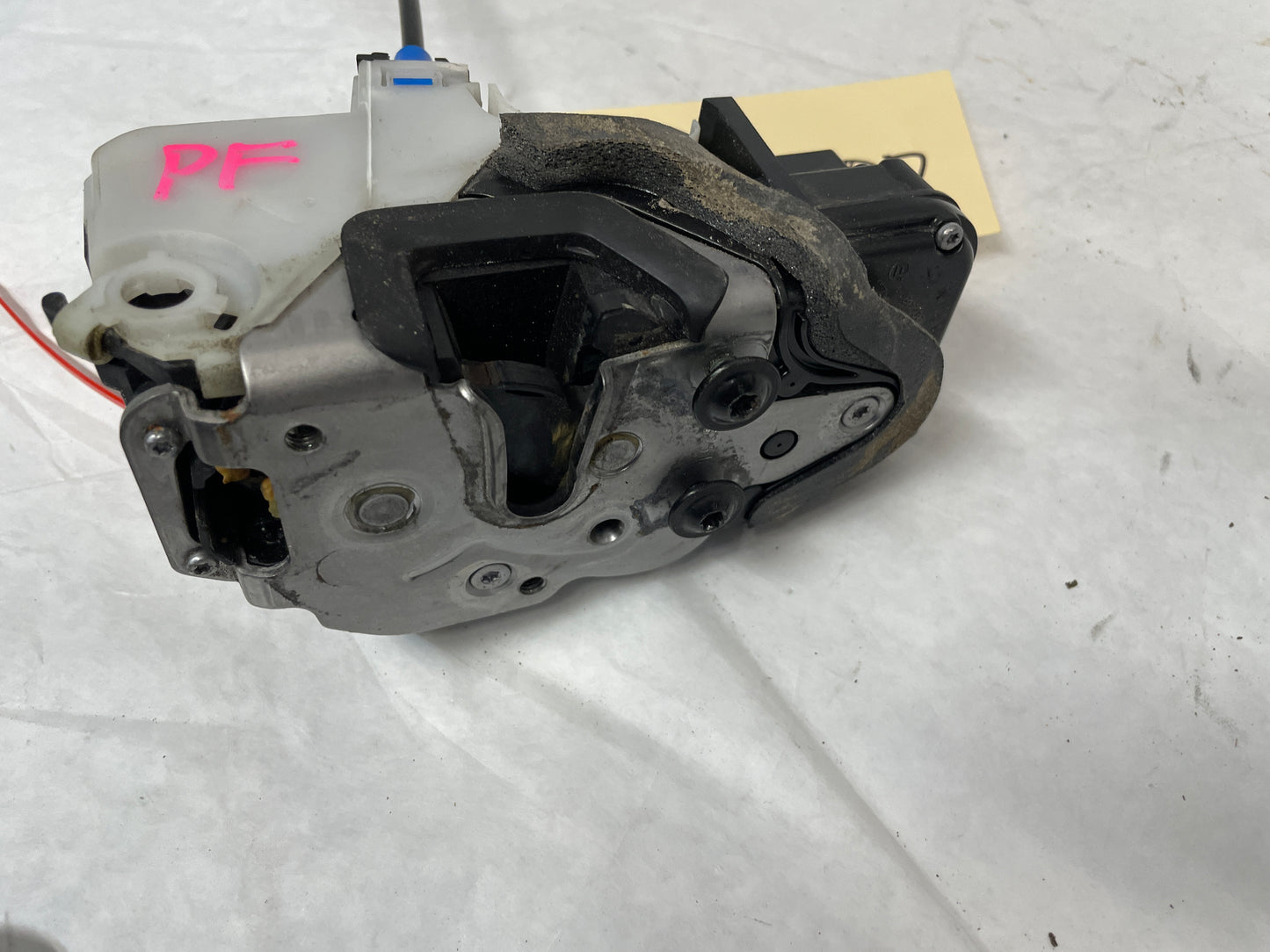 2014 Chevy SS Sedan RH Passenger Front Door Lock Actuator OEM - Day's Parts Yard