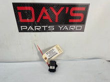 2009 Pontiac G8 RH Passenger W.E.T. Automotive System Modular OEM - Day's Parts Yard