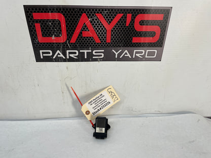 2009 Pontiac G8 RH Passenger W.E.T. Automotive System Modular OEM - Day's Parts Yard