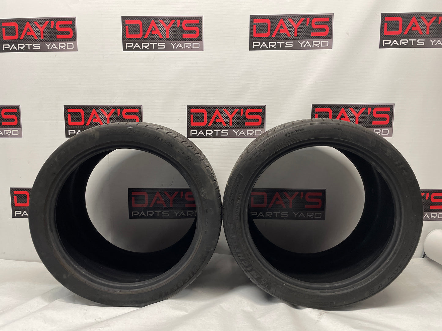 325/30ZR19 Michelin Pilot Sport All Season 4 ZP Set of 2