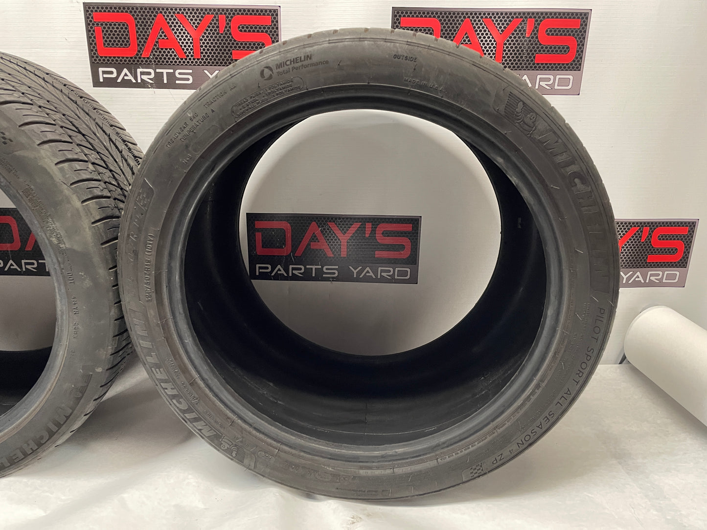 325/30ZR19 Michelin Pilot Sport All Season 4 ZP Set of 2