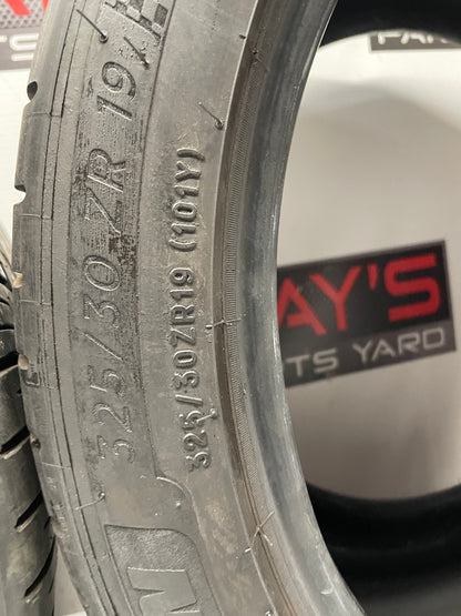 325/30ZR19 Michelin Pilot Sport All Season 4 ZP Set of 2