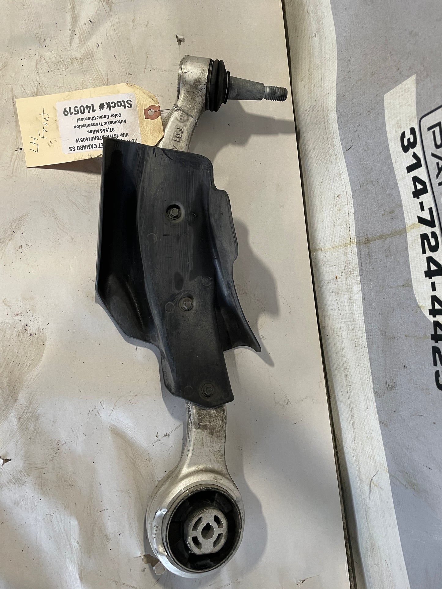 2017 Chevy Camaro SS LH Driver Lower Control Arm OEM - Day's Parts Yard