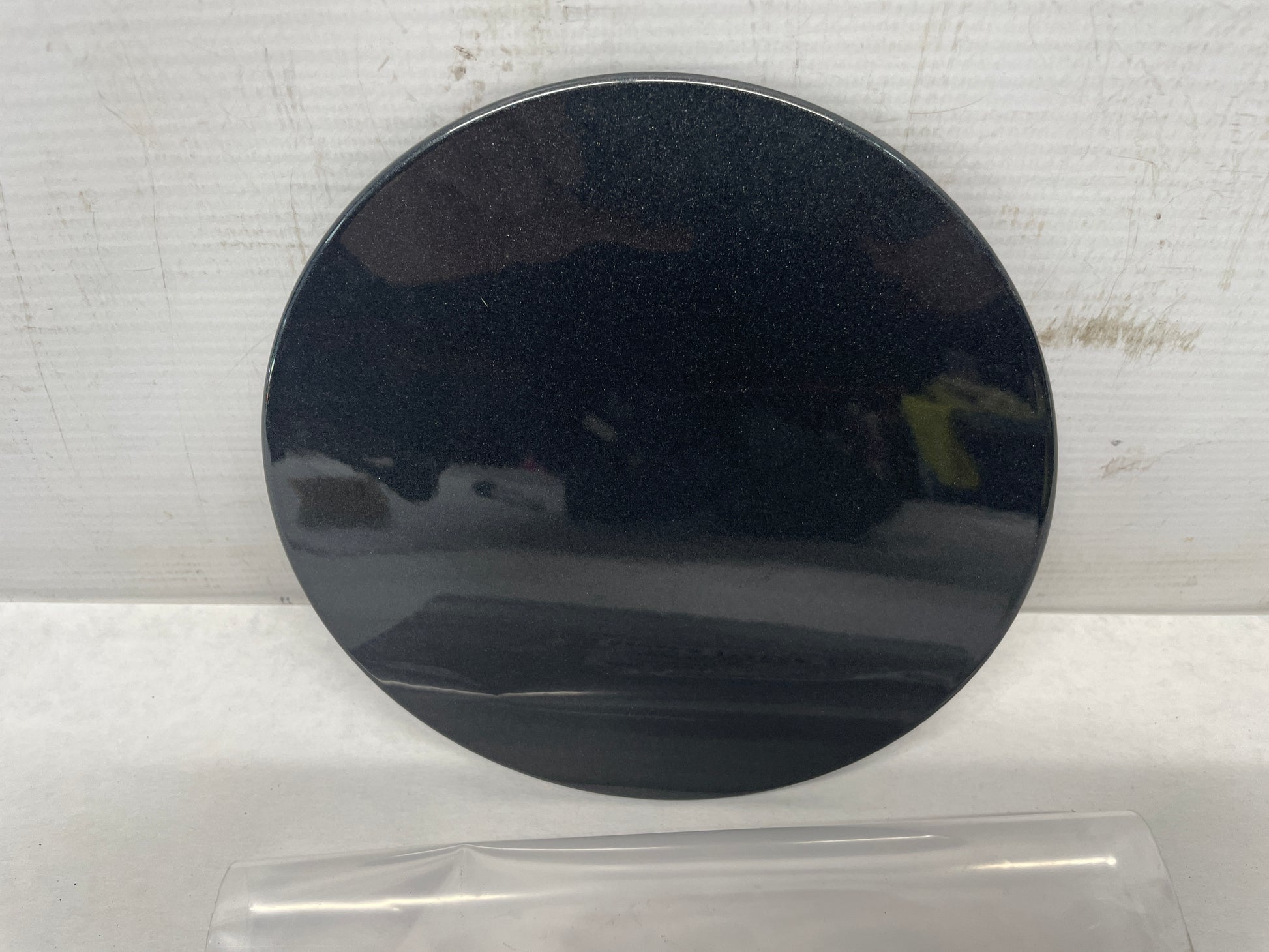2018 Chevy Camaro SS Fuel Gas Door Cover OEM - Day's Parts Yard