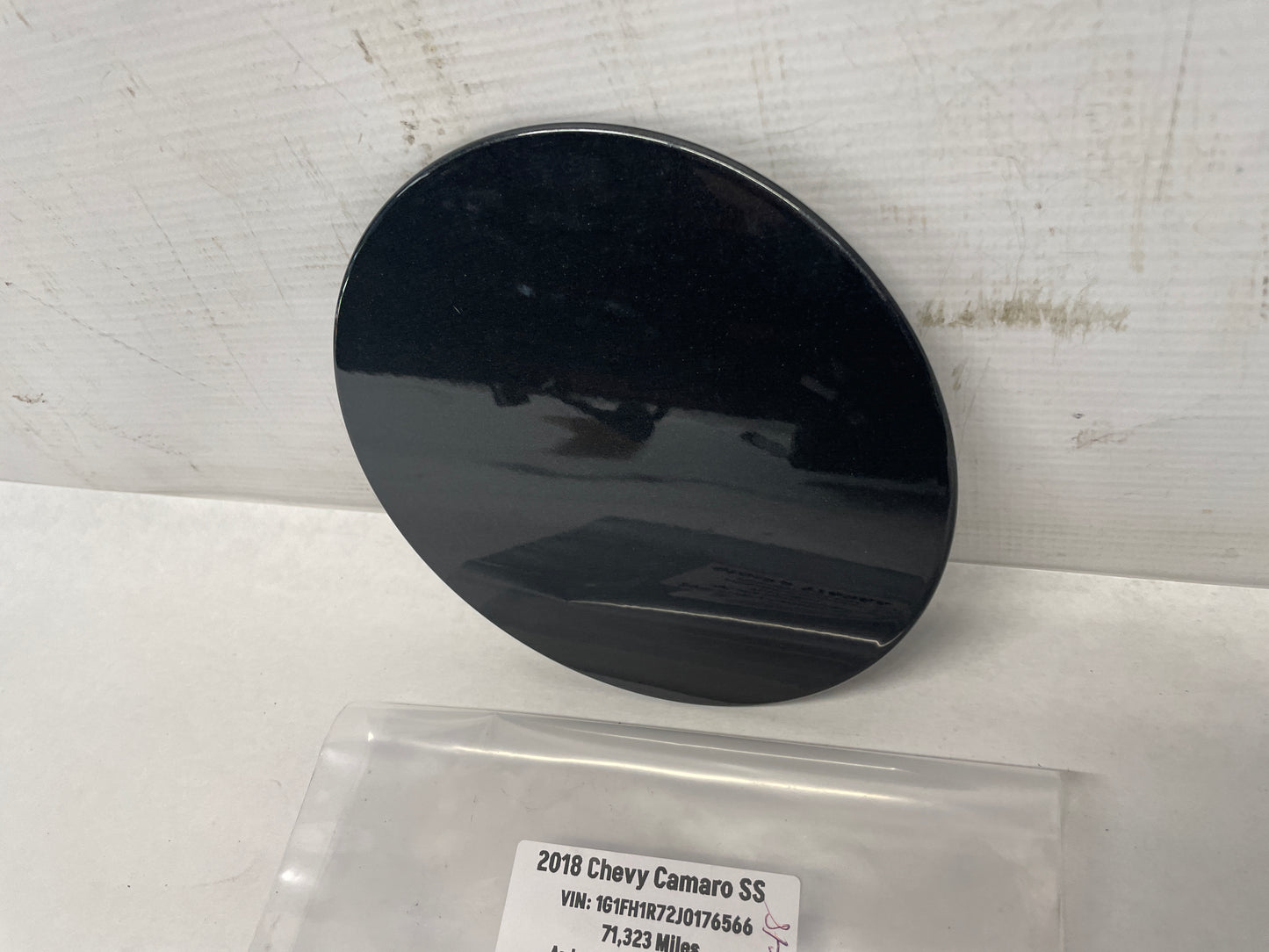 2018 Chevy Camaro SS Fuel Gas Door Cover OEM - Day's Parts Yard
