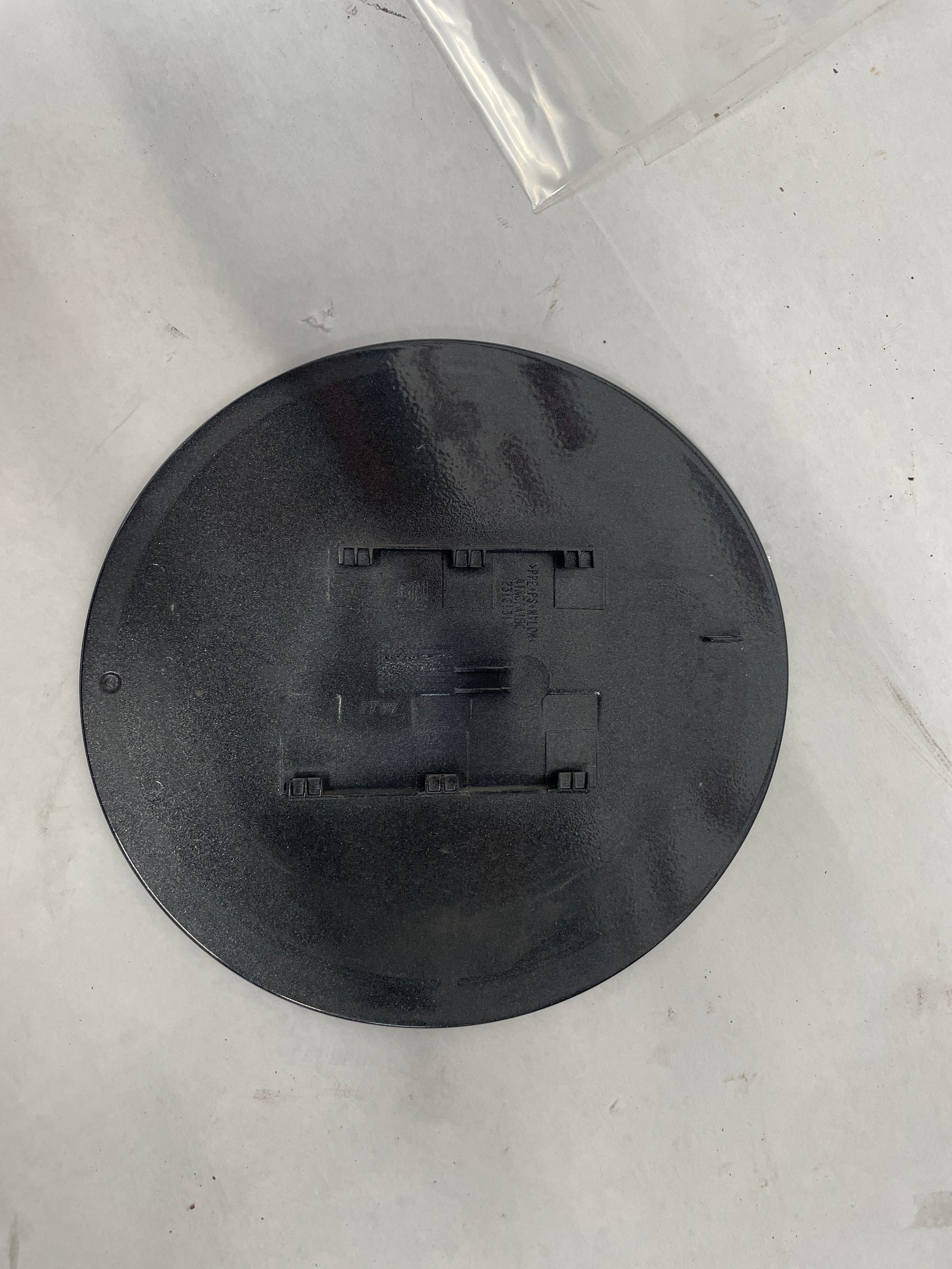 2018 Chevy Camaro SS Fuel Gas Door Cover OEM - Day's Parts Yard