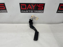 2018 Cadillac Escalade Accelerator Gas Throttle Pedal Position Sensor OEM