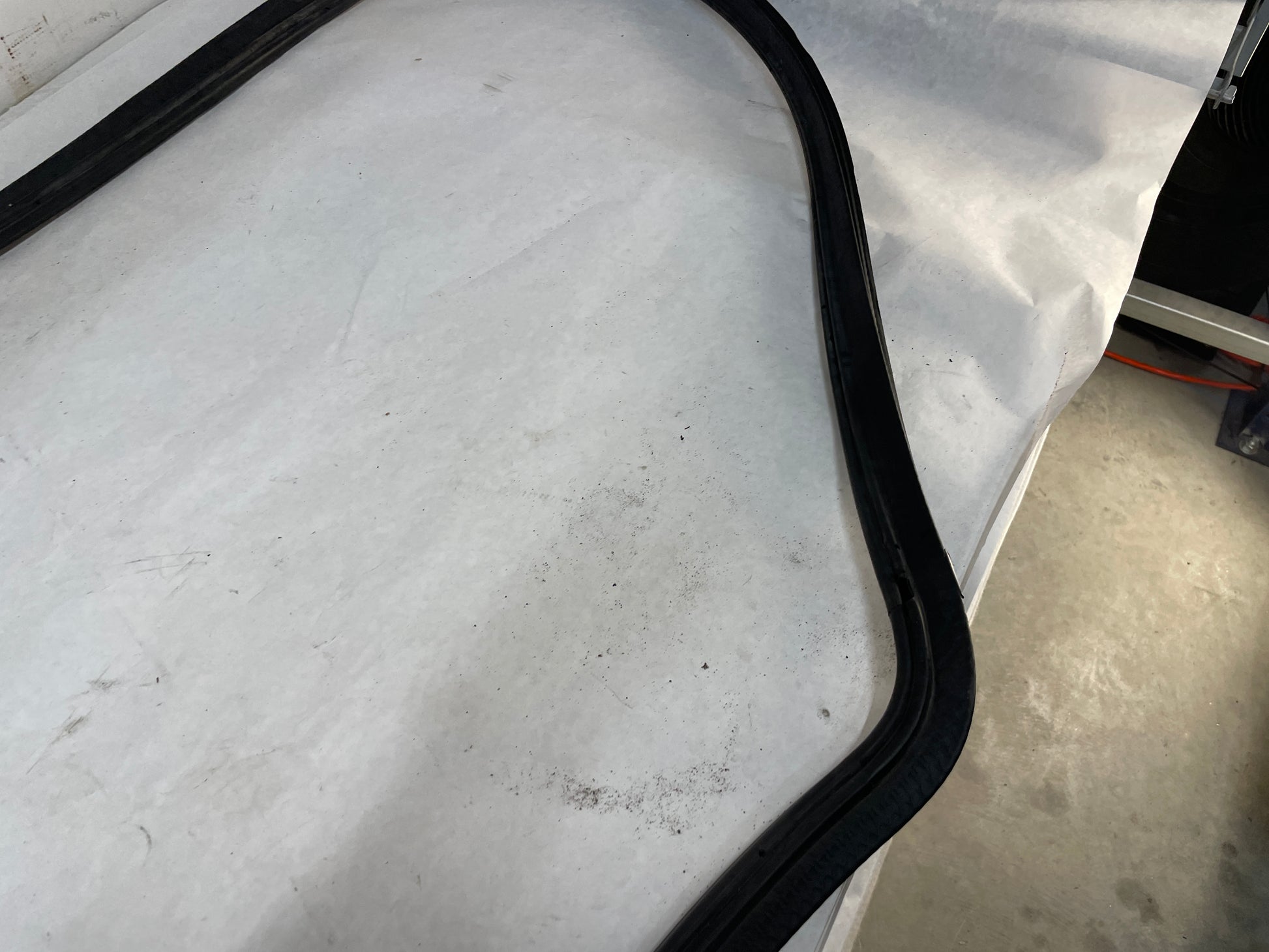 2004 Chevy C5 Corvette Rear Trunk Hatch Lid Weather Strip OEM - Day's Parts Yard