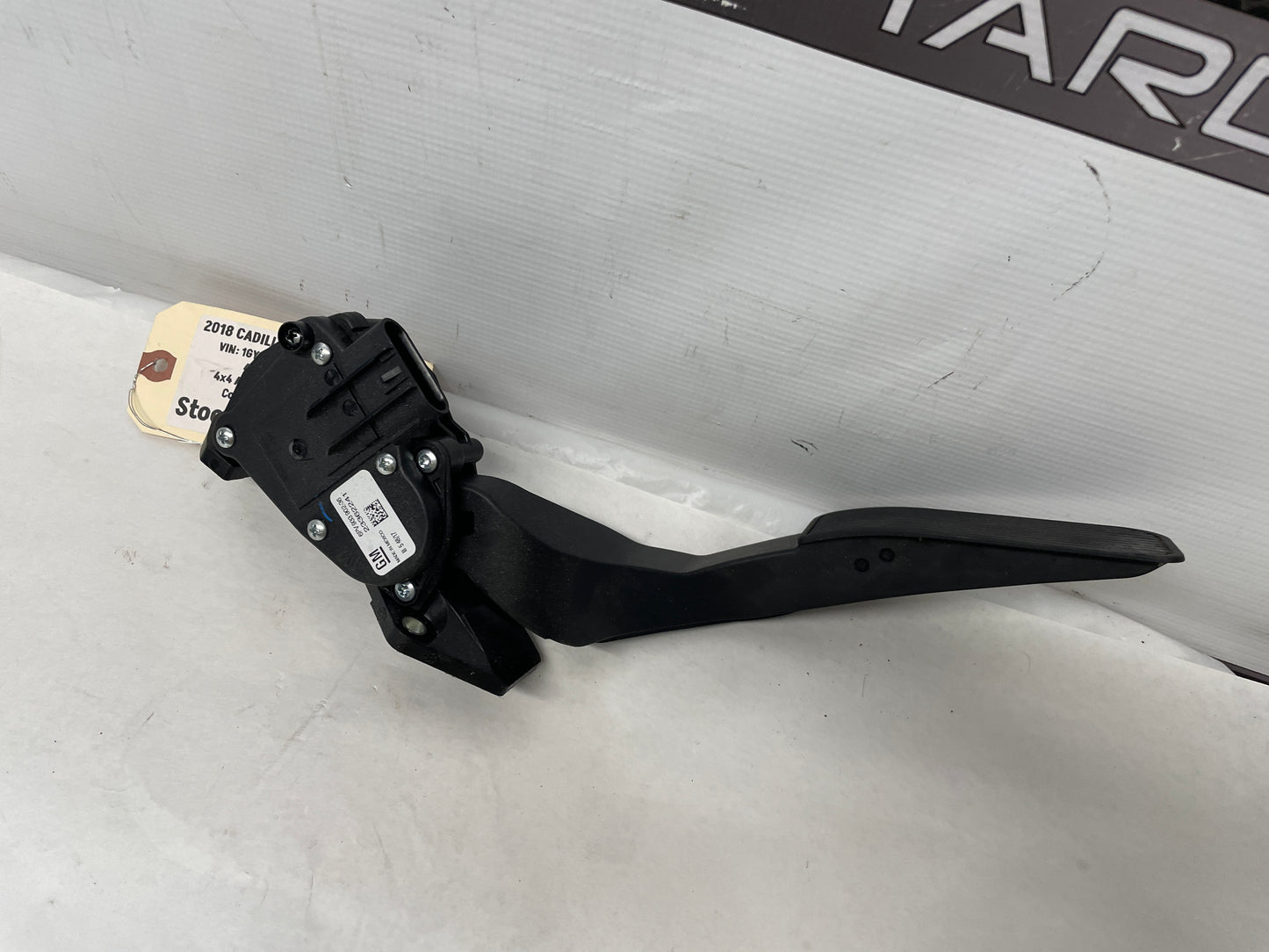2018 Cadillac Escalade Accelerator Gas Throttle Pedal Position Sensor OEM