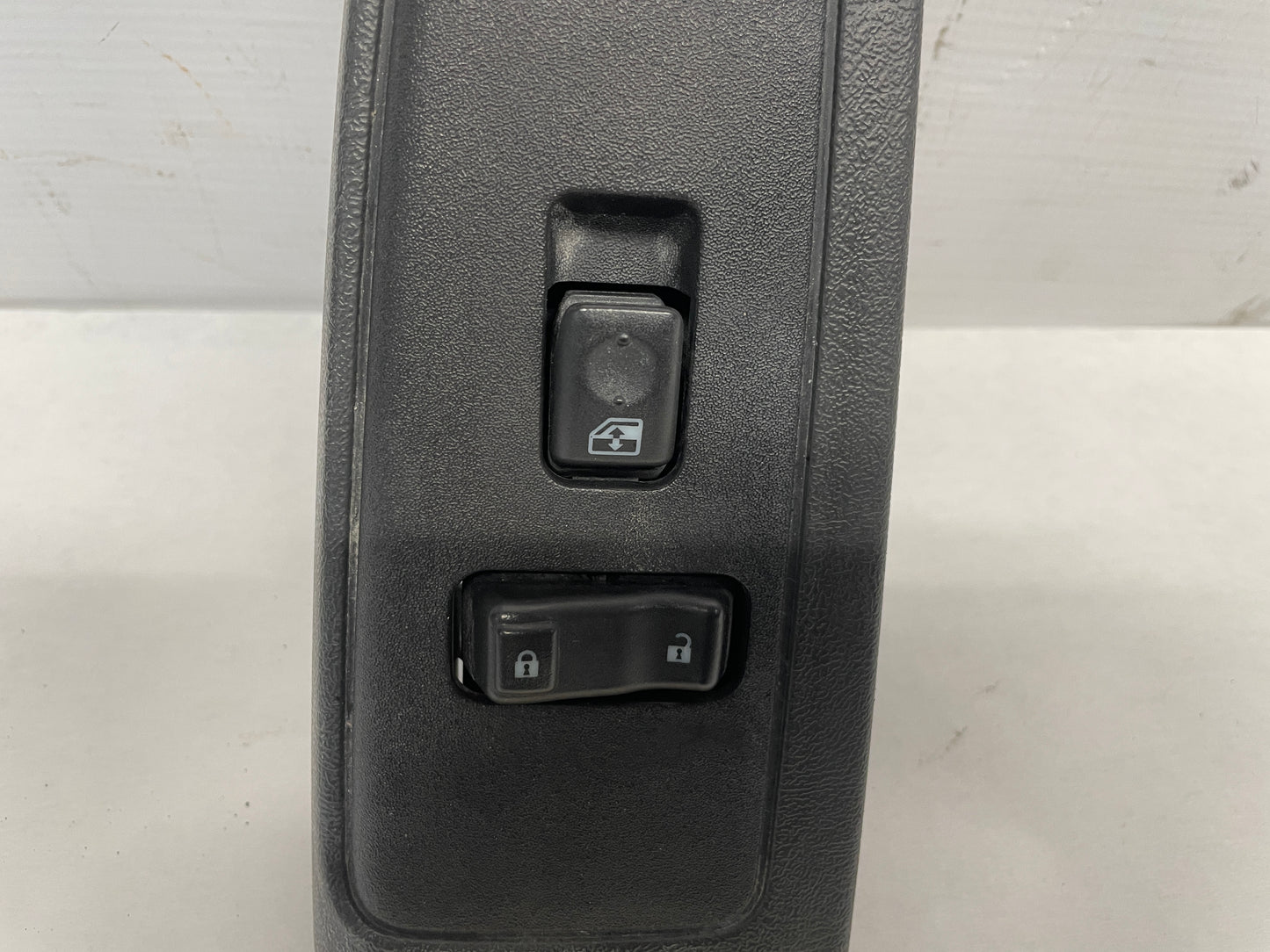2003 Chevy Silverado C3500 RH Passenger Front Window Door Lock Switch OEM - Day's Parts Yard