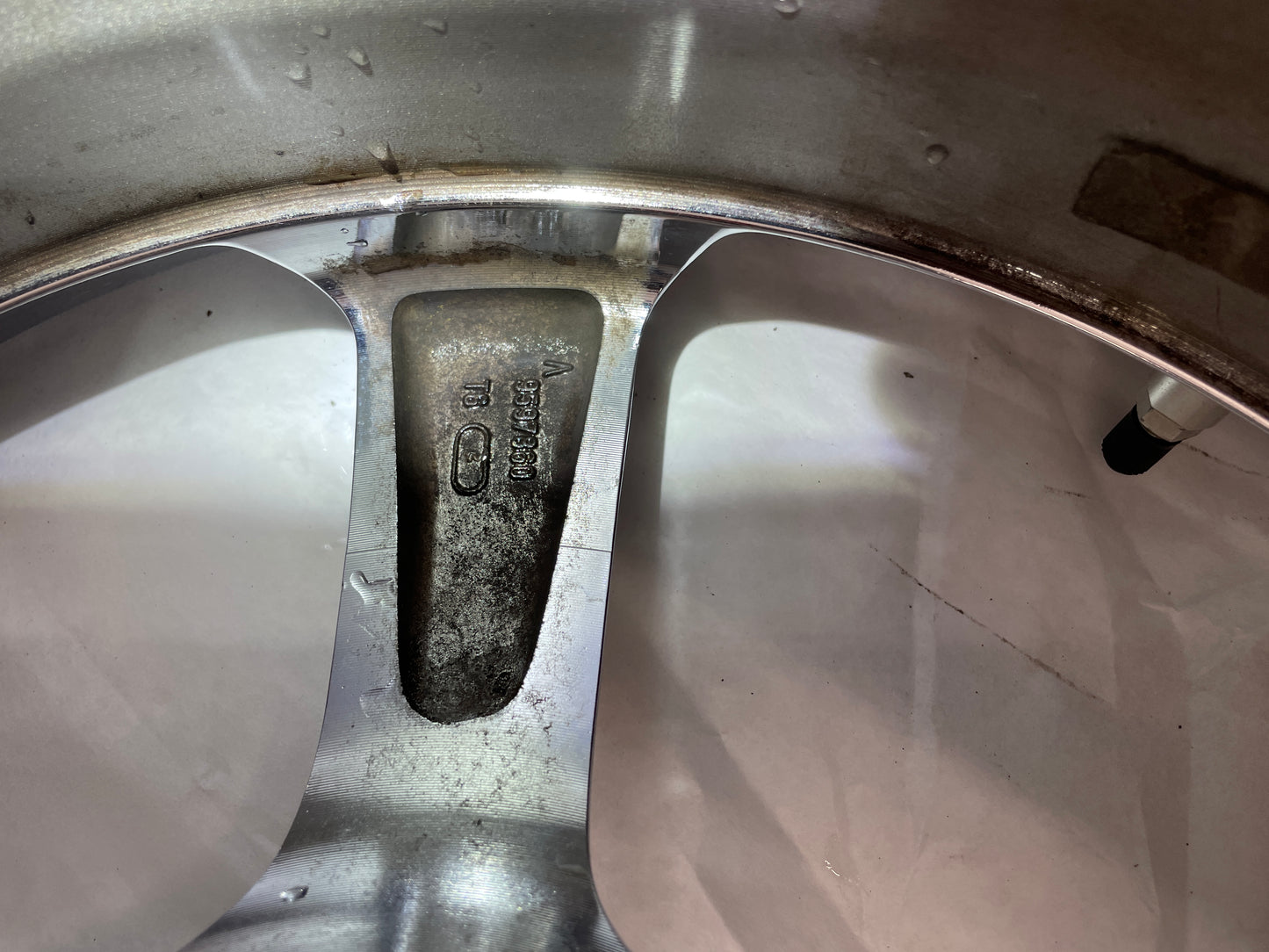 2011 Chevy C6 Corvette Grand Sport Factory OEM Rear Wheel 19X12