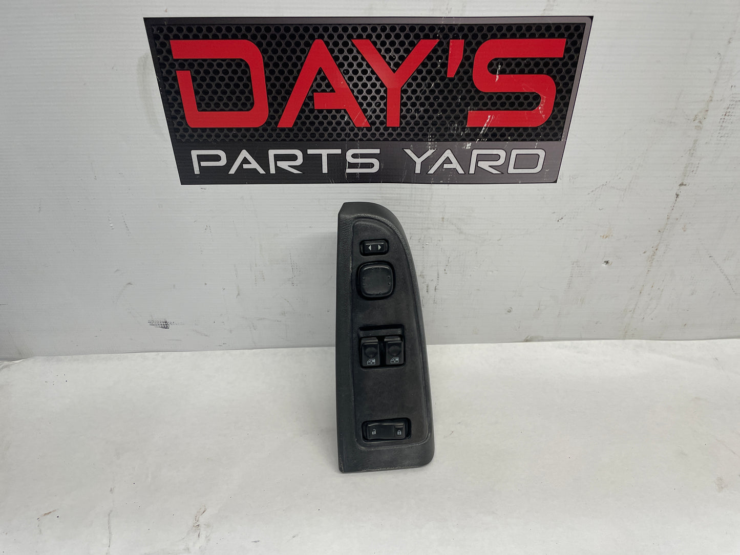 2003 Chevy Silverado C3500 LH Driver Power Window & Door Lock Switch OEM - Day's Parts Yard