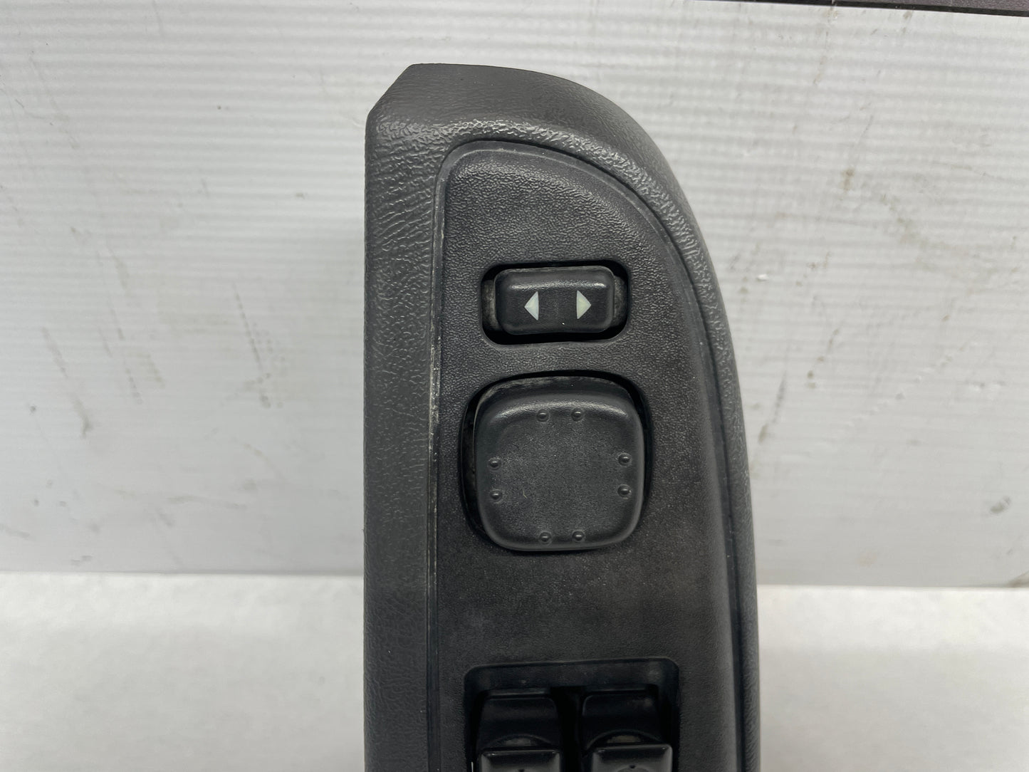 2003 Chevy Silverado C3500 LH Driver Power Window & Door Lock Switch OEM - Day's Parts Yard