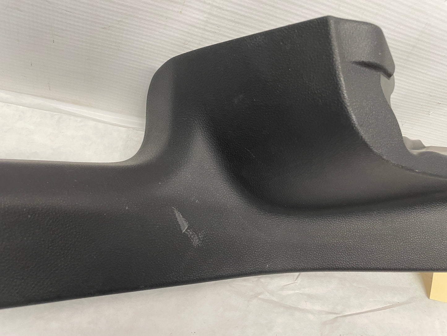 2014 Chevy SS Sedan RH & LH Rear Door interior Carpet Retainer Sill Trim OEM - Day's Parts Yard