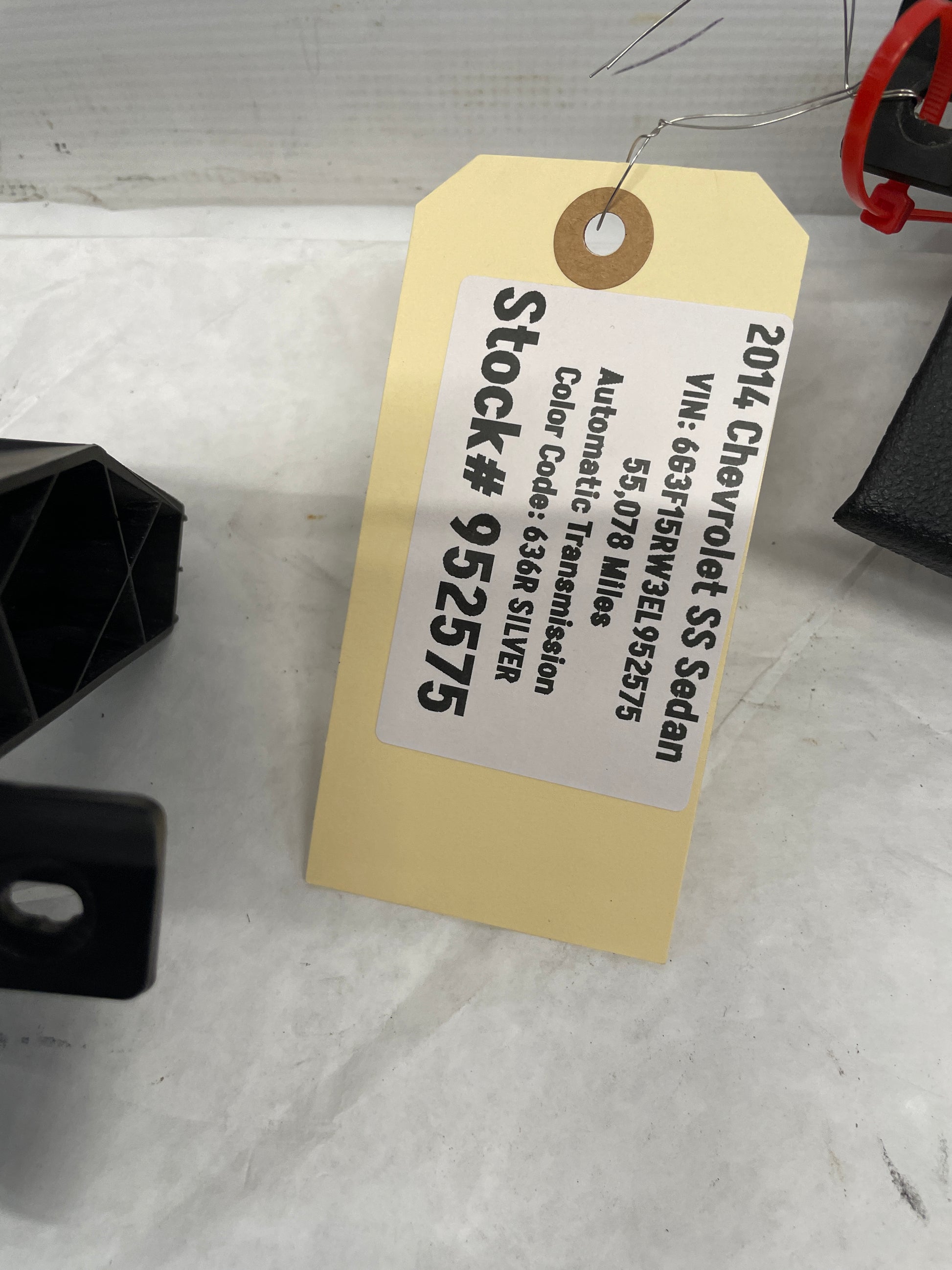 2014 Chevy SS Sedan RH & LH Rear Door interior Carpet Retainer Sill Trim OEM - Day's Parts Yard