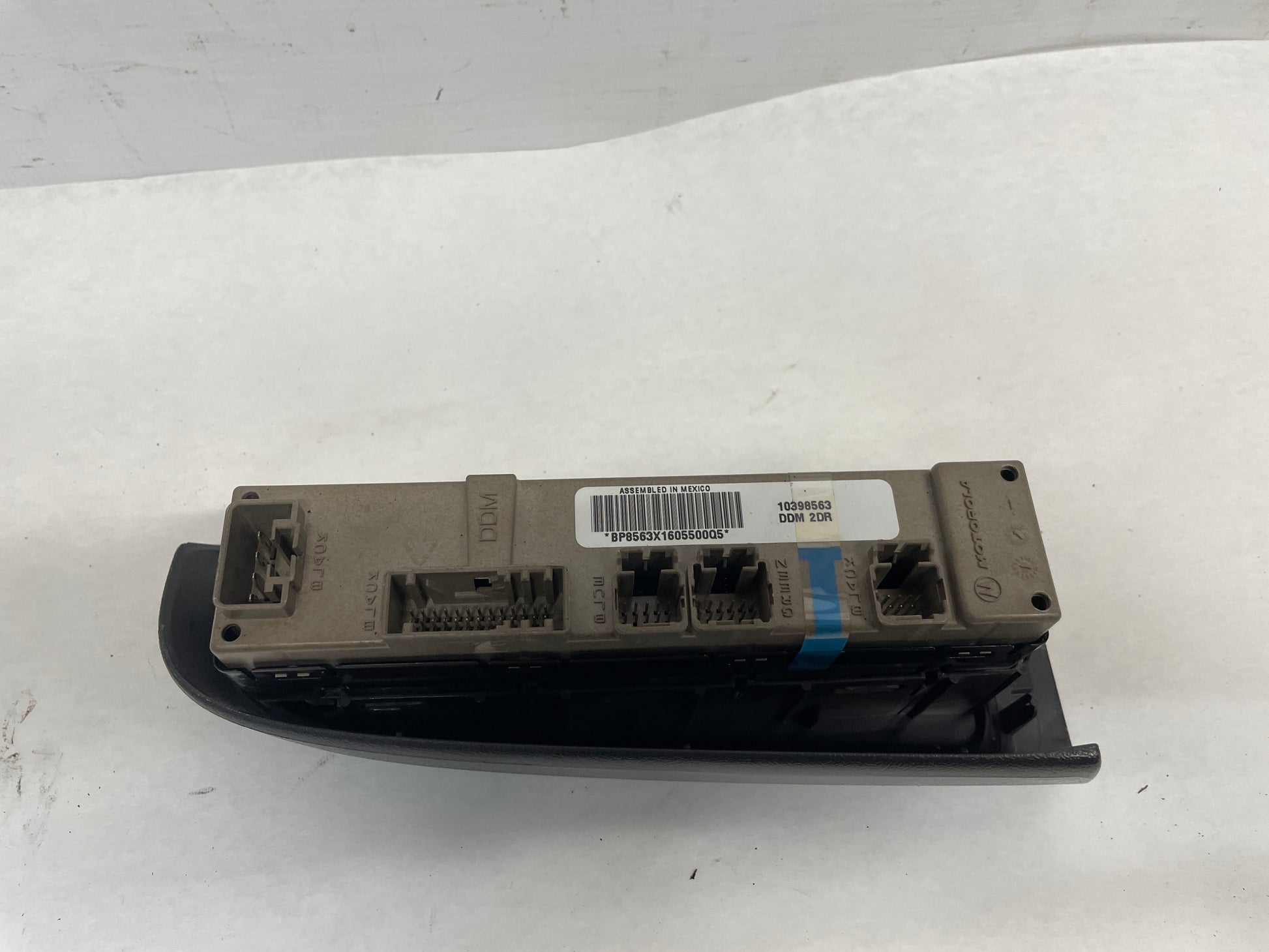 2003 Chevy Silverado C3500 LH Driver Power Window & Door Lock Switch OEM - Day's Parts Yard