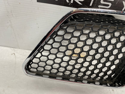 2009 Pontiac G8 LH Driver Front Bumper Upper Kidney Grilles Inserts OEM - Day's Parts Yard