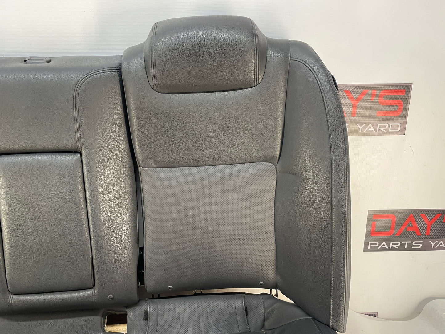 2009 Pontiac G8 Seats Rears Black Leather OEM - Day's Parts Yard