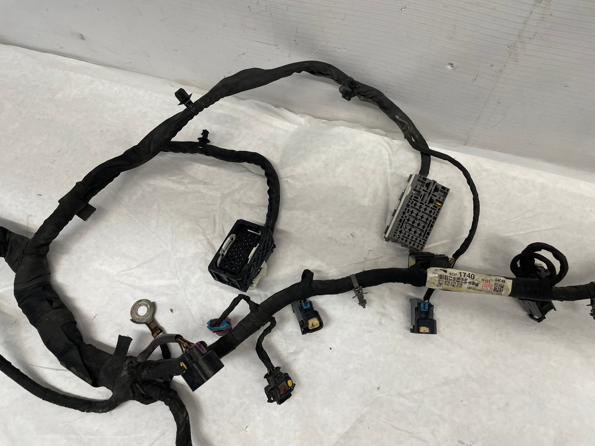 2014 Chevy SS Sedan Engine Motor Transmission Wire Wiring Harness OEM - Day's Parts Yard
