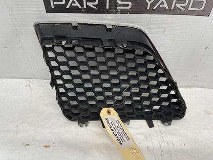 2009 Pontiac G8 LH Driver Front Bumper Upper Kidney Grilles Inserts OEM - Day's Parts Yard