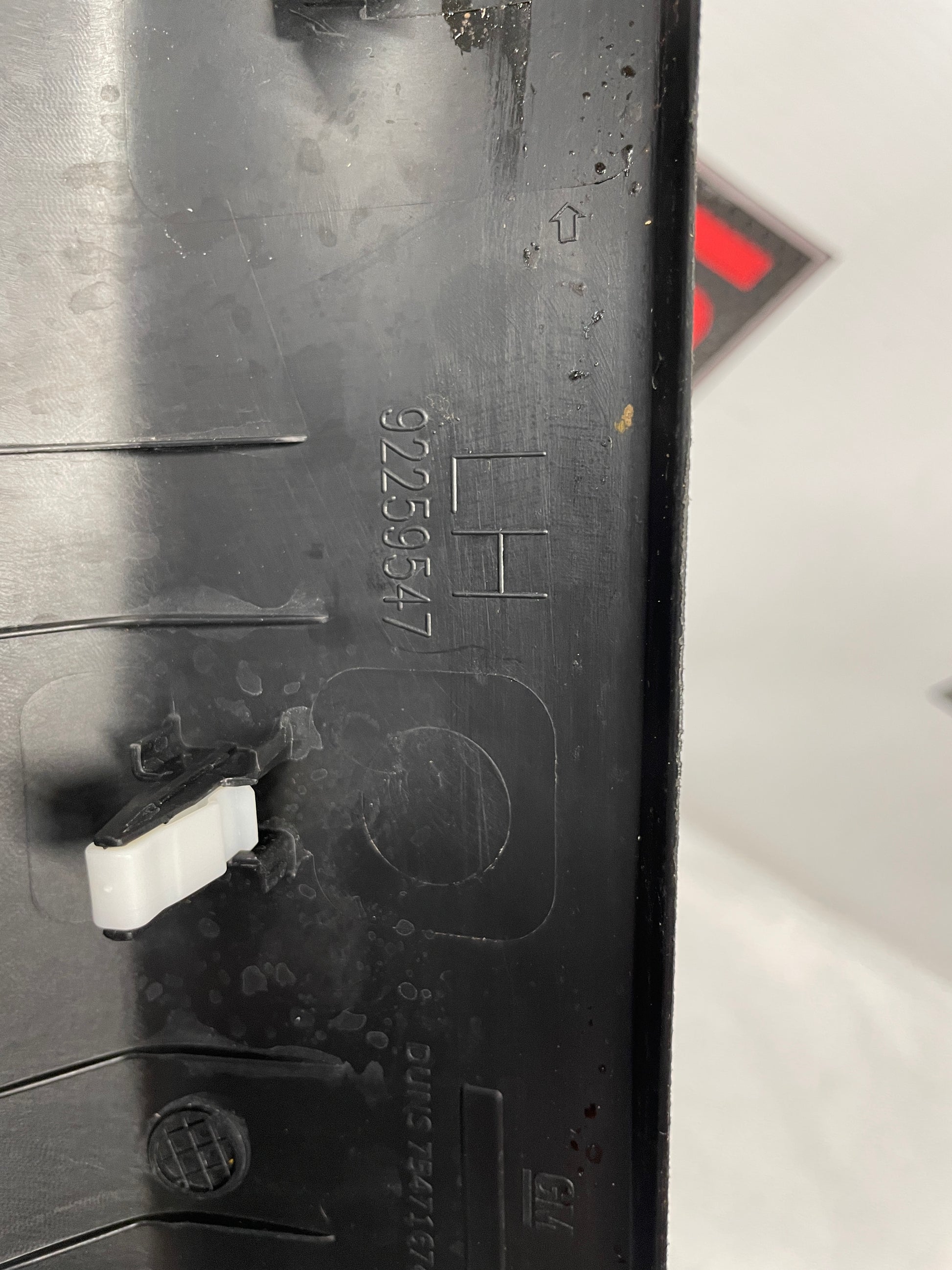 2014 Chevy SS Sedan RH & LH Rear Door interior Carpet Retainer Sill Trim OEM - Day's Parts Yard