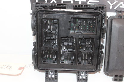 2016 Cadillac ATS-V Engine Fuse Box Wiring Junction Box OEM