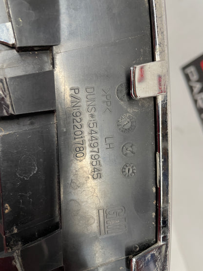 2009 Pontiac G8 LH Driver Front Bumper Upper Kidney Grilles Inserts OEM - Day's Parts Yard