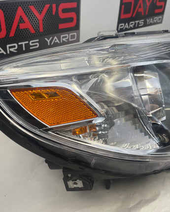2014 Chevrolet SS Sedan RH Passenger Head Light Headlight Lamp OEM