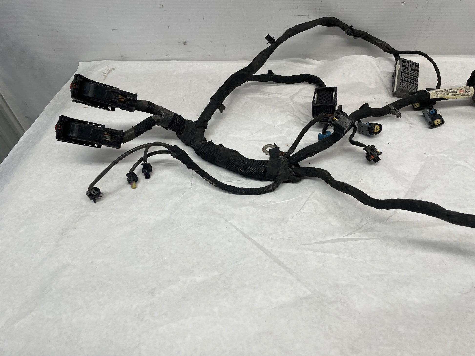 2014 Chevy SS Sedan Engine Motor Transmission Wire Wiring Harness OEM - Day's Parts Yard