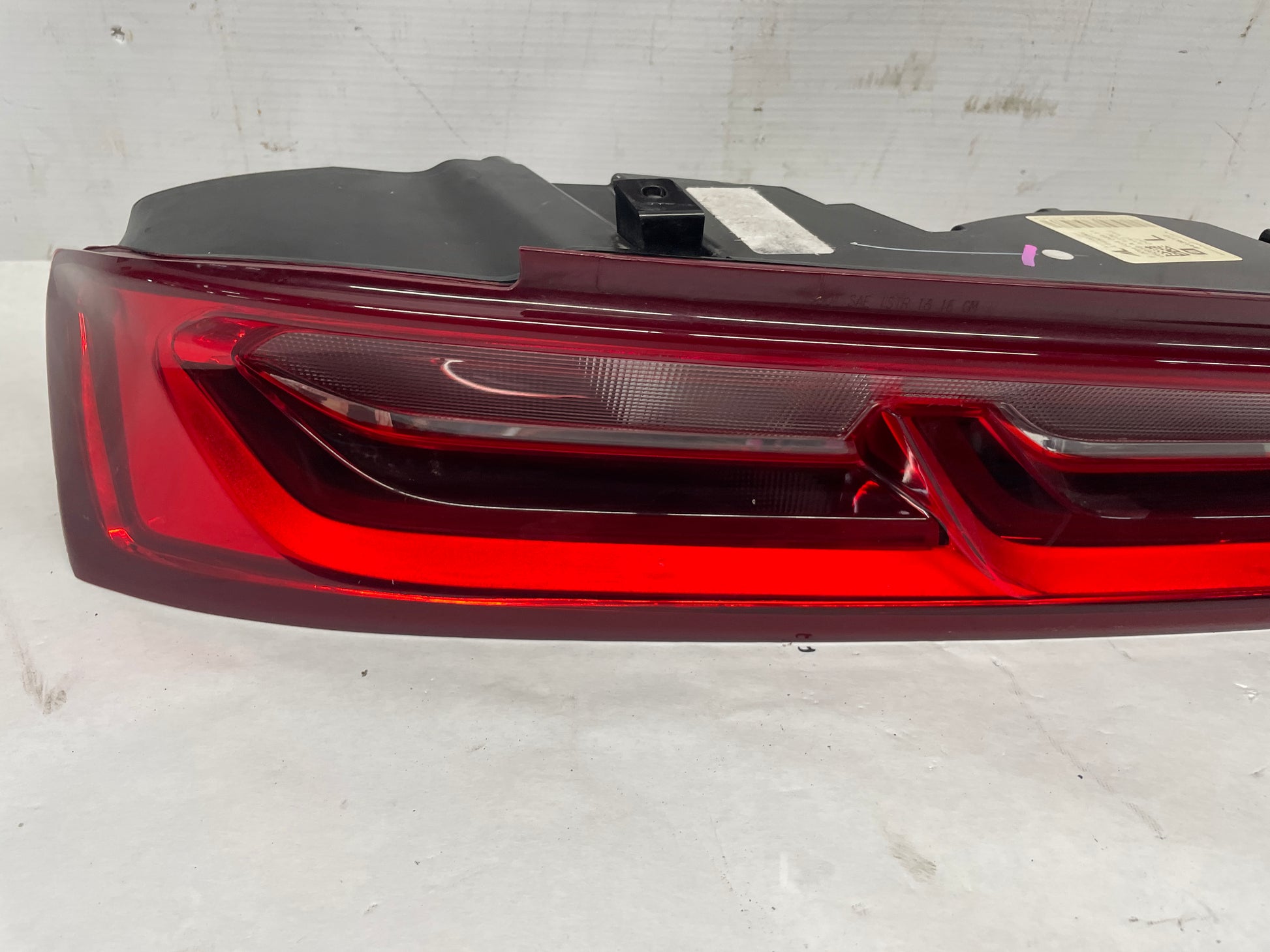 2018 Chevy Camaro SS LH Driver Tail Light Taillight Lamp OEM - Day's Parts Yard