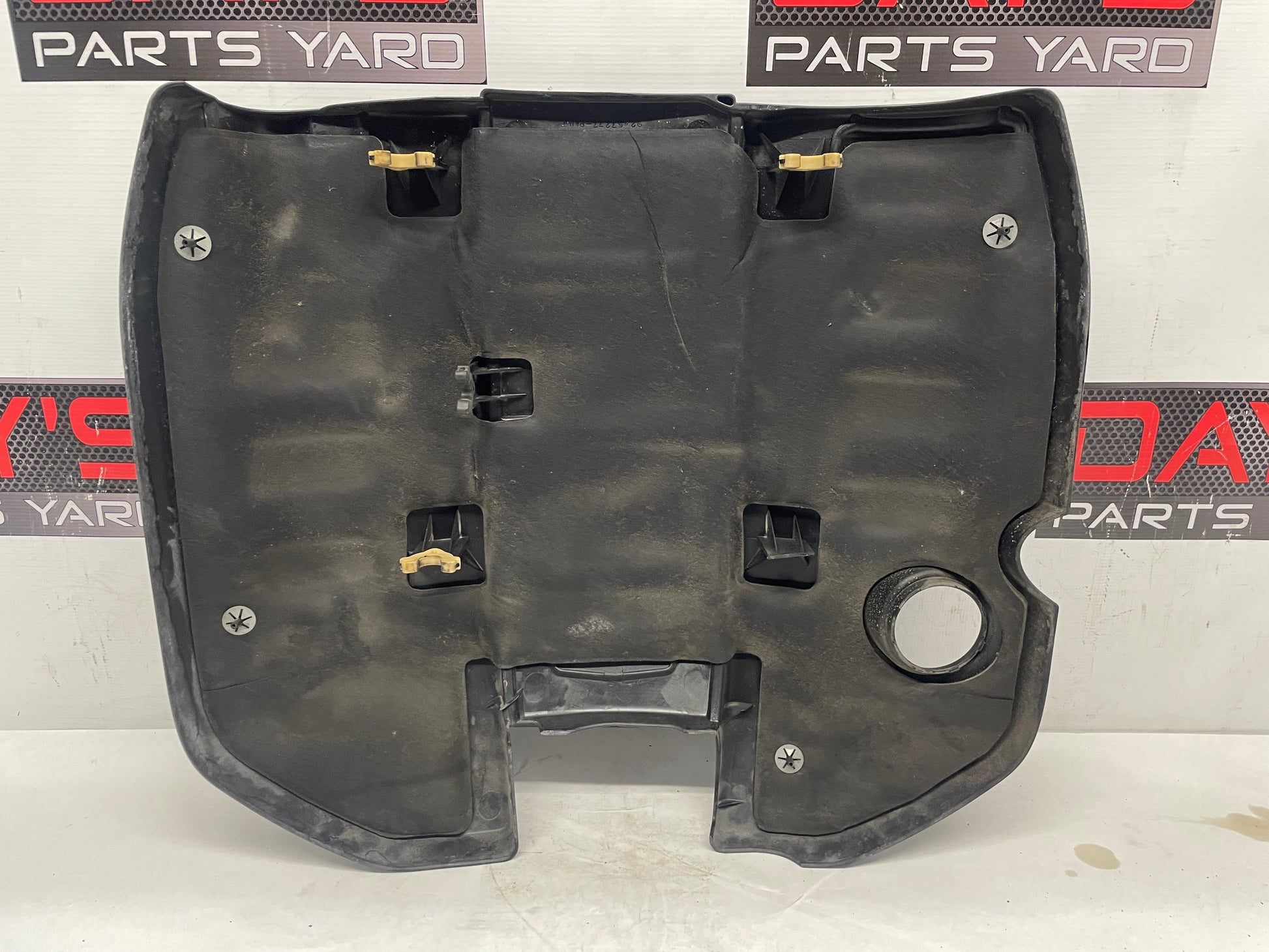 2017 Chevy SS Sedan Engine Motor Intake Coils Cover OEM - Day's Parts Yard
