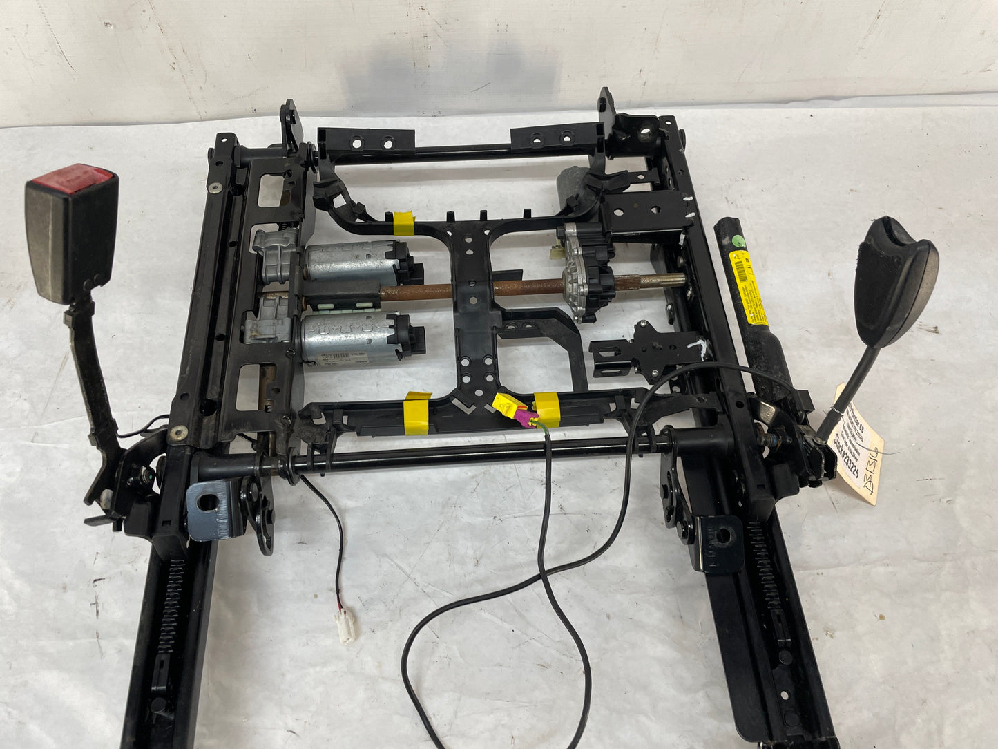 2009 Pontiac G8 LH Driver Front Seat Track Frame Electric OEM - Day's Parts Yard