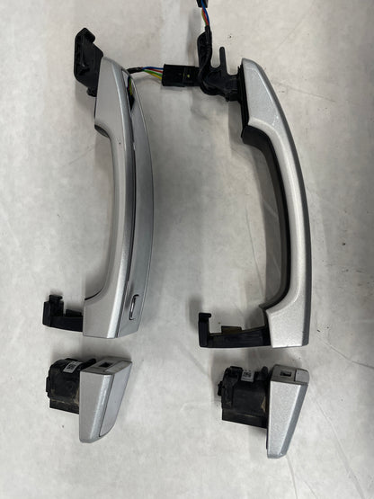 2014 Chevy SS Sedan Exterior Door Handle Set Silver/ Chrome OEM - Day's Parts Yard