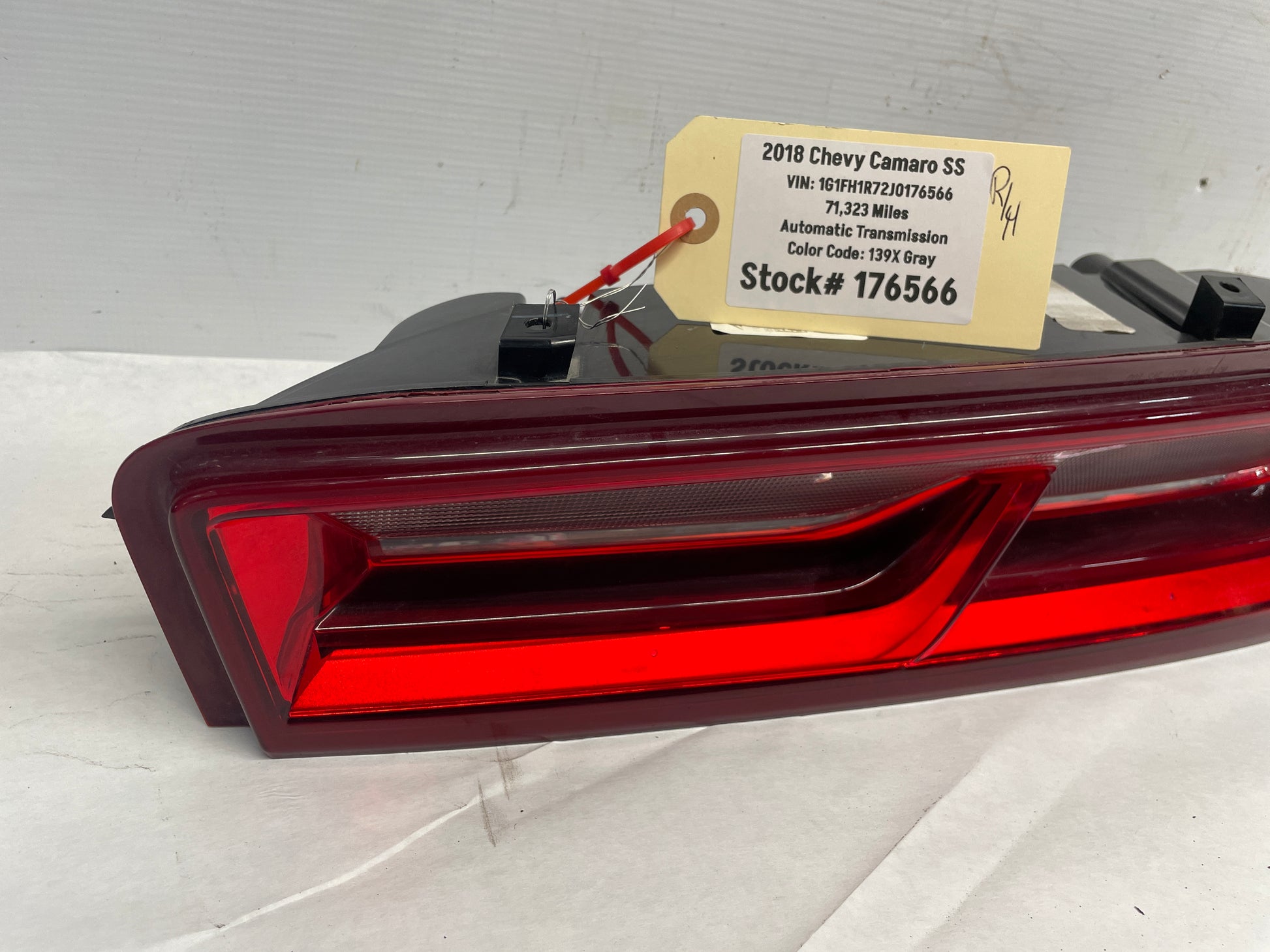 2018 Chevy Camaro SS RH Passenger Tail Light Taillight Lamp OEM - Day's Parts Yard