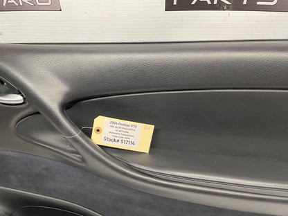 2006 Pontiac GTO RH Passenger Front Interior Door Panel Trim OEM