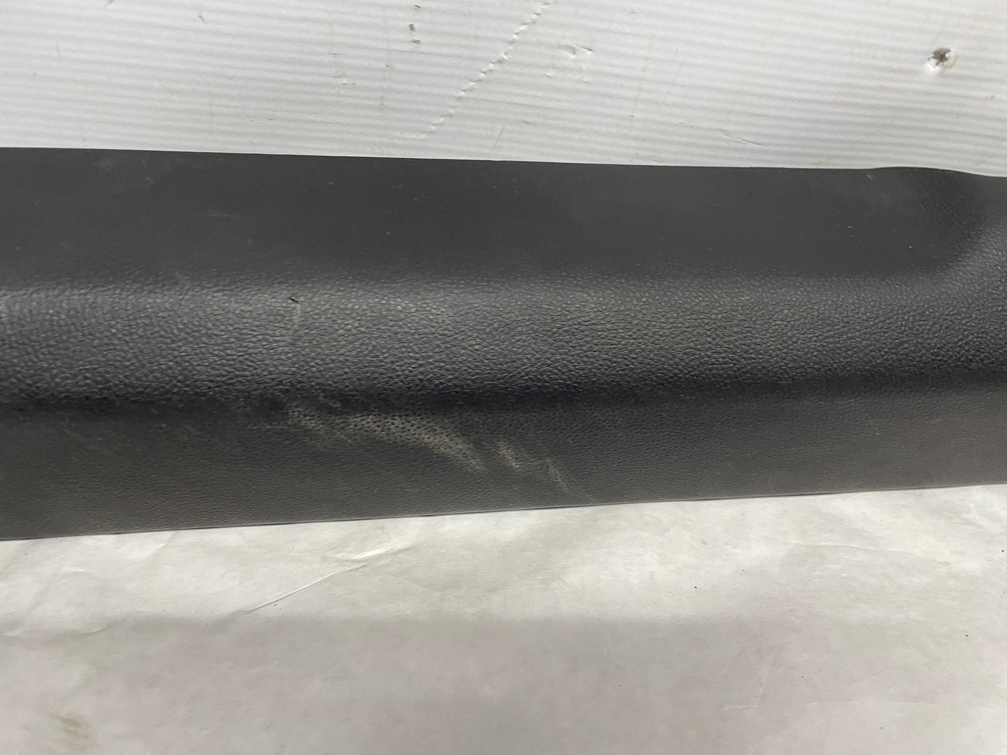2014 Chevy SS Sedan RH & LH Front Interior Carpet Retainer Sill Moldings OEM - Day's Parts Yard