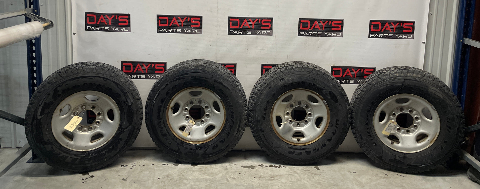 2006 Chevy Silverado C2500 Factory OEM Wheels & Tires - Day's Parts Yard