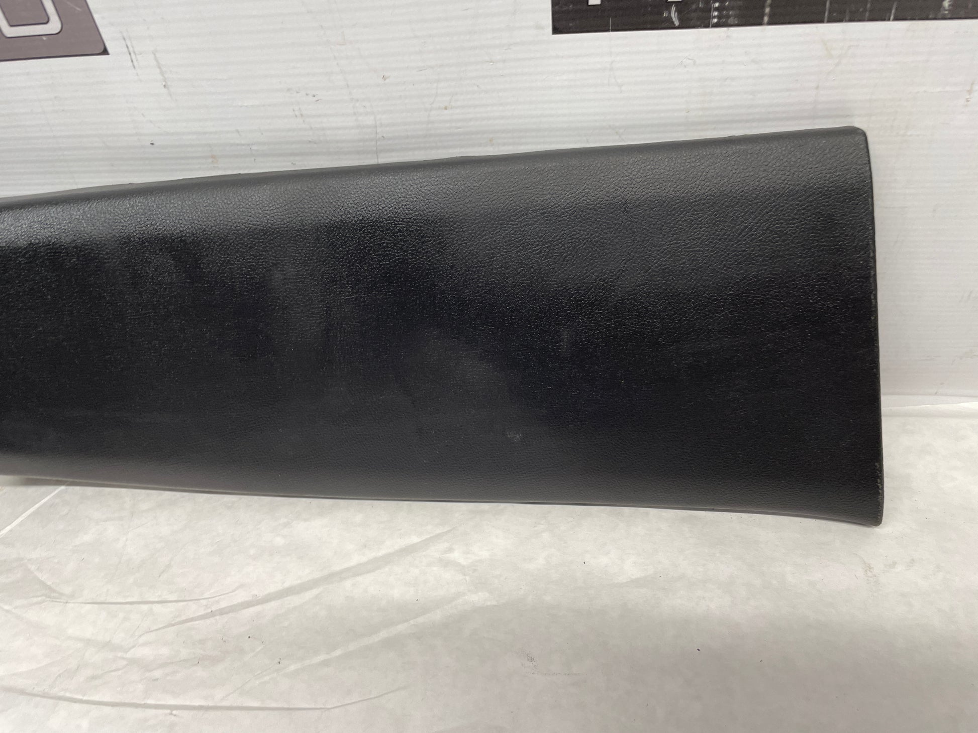 2014 Chevy SS Sedan RH & LH Interior B Pillar Center Trim Cover Molding Panel OEM - Day's Parts Yard