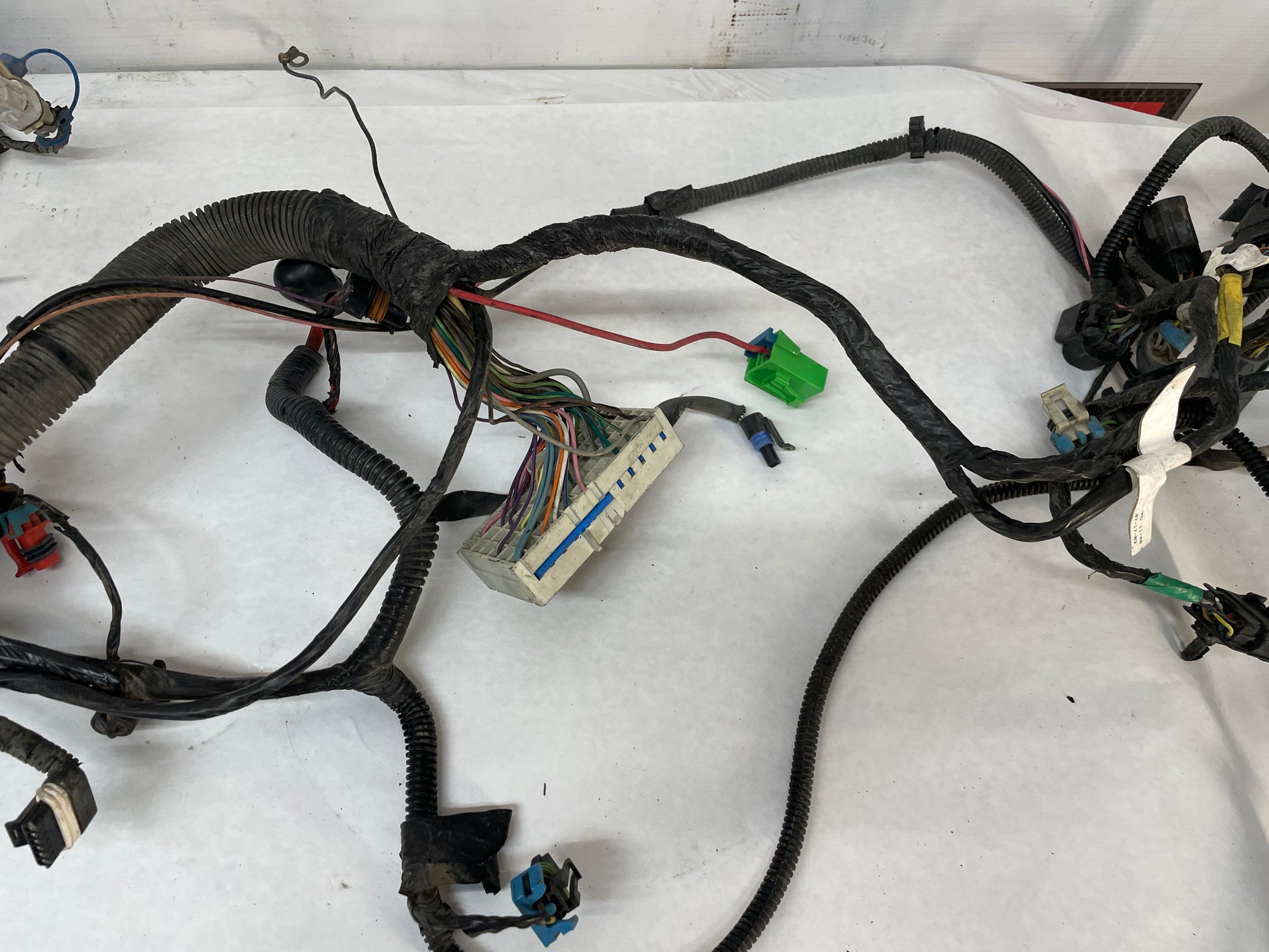 2004 Chevy C5 Corvette Engine Motor Automatic Transmission Wire Wiring Harness DAMAGE - Day's Parts Yard