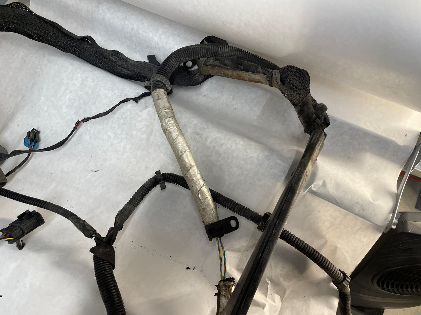 2004 Chevy C5 Corvette Engine Motor Automatic Transmission Wire Wiring Harness DAMAGE - Day's Parts Yard