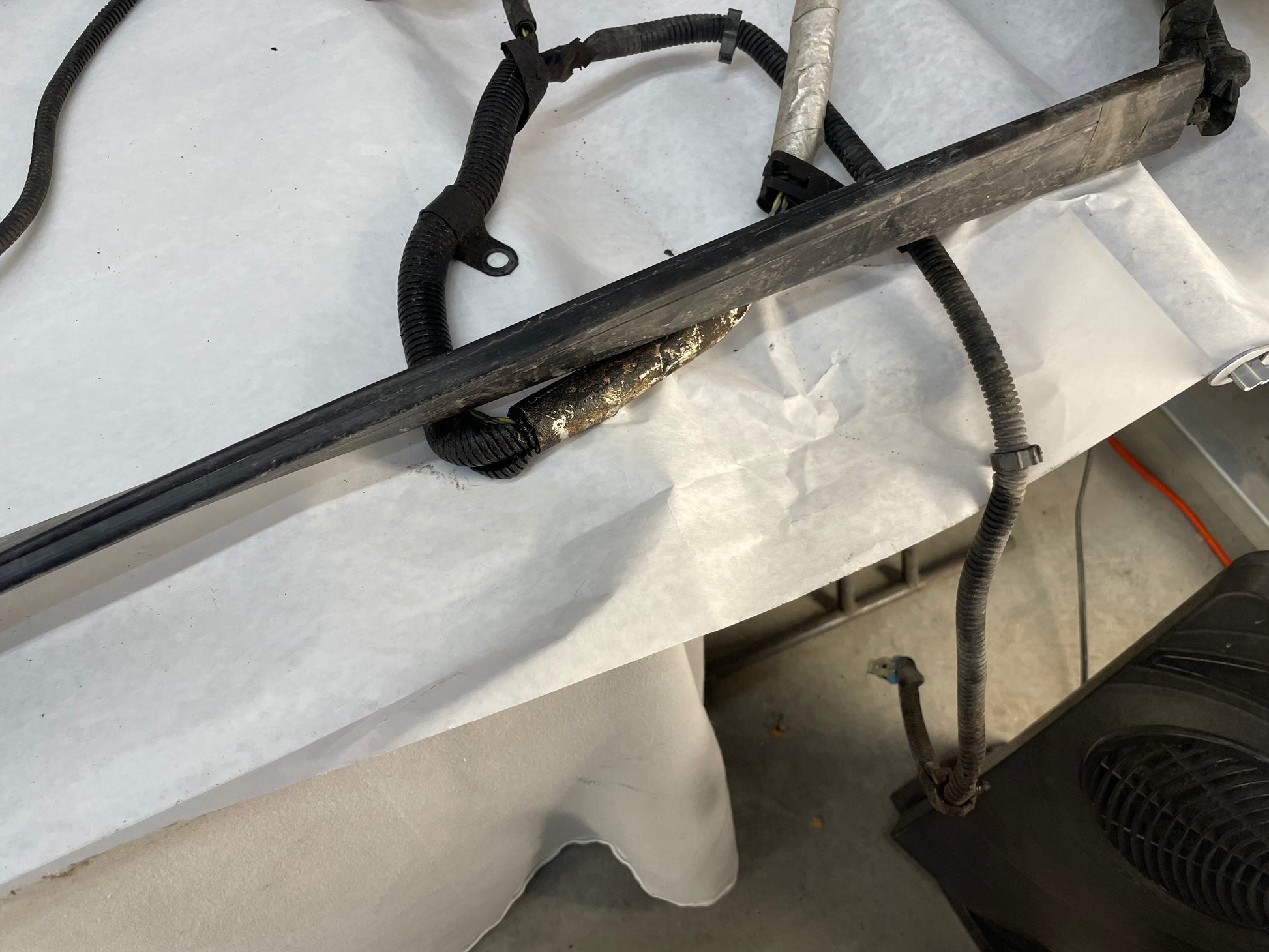 2004 Chevy C5 Corvette Engine Motor Automatic Transmission Wire Wiring Harness DAMAGE - Day's Parts Yard