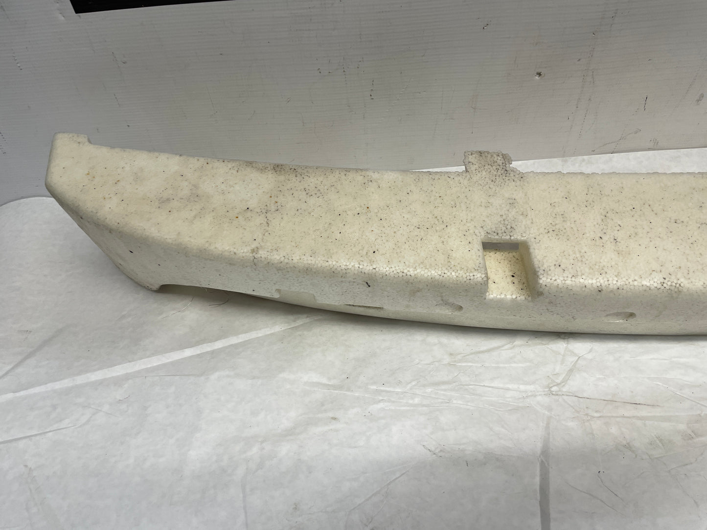 2006 Pontiac GTO Rear Bumper Impact Energy Absorber Foam OEM